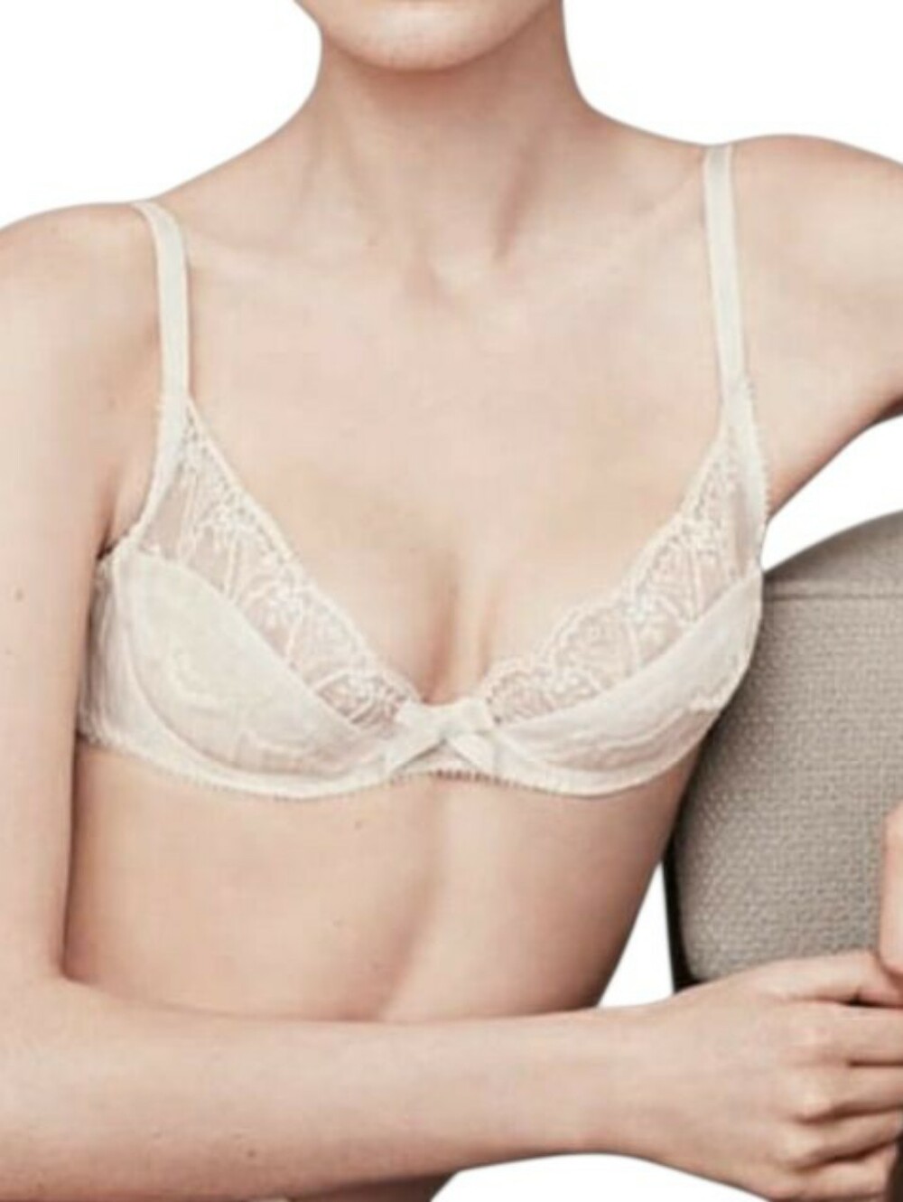 Agent Provocateur Cream Lace Underwire Bra with Bow Detail